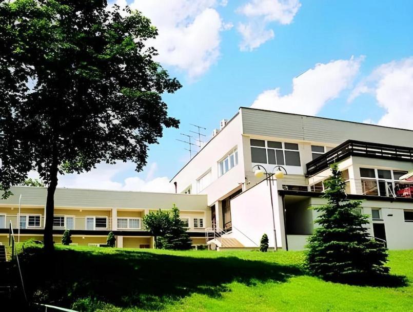 Geovita W Jadwisinie Bagian luar foto